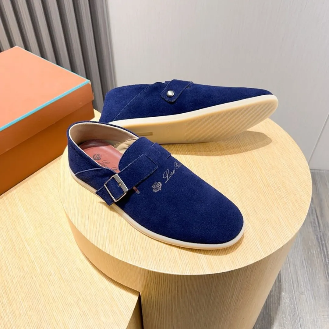 Factory price 420💰[loro piana] 2025 new moccasins, popular casual sneakers for street men. The shoes are made of first-layer suede leather uppers with rubber soles. They are classic. The complex craftsmanship and meticulous structure make the shoes light and soft, allowing you to walk comfortably and freely. Perfect for summer wear. Yardage: 38-45.